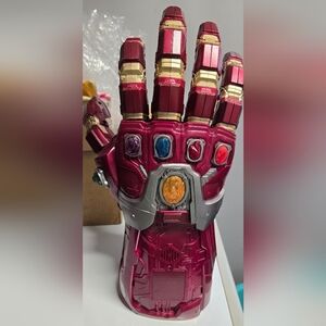 2019 Hasbro Avengers Marvel Legends Power Gauntlet